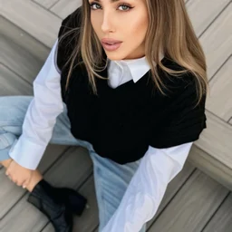 Fair-skinned slutty shaved priest idol Sakura, let's go! I'll rejuvenate everyone's crotch! Unknown actor COSX064