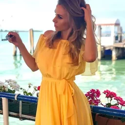 I ended up staying at the house of three beautiful mothers and daughters. ``Don't tell my mom and sister.'' ``It's a secret to my sister and mom!''