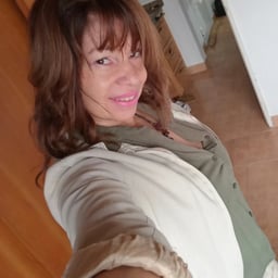 The long-legged lady in white silk stockings makes lewd noises, flirts, interacts with fruits and vegetables, plays with her pussy, orgasms and squirts