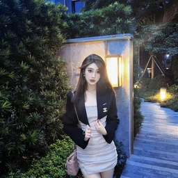 happily entangled in a tryst