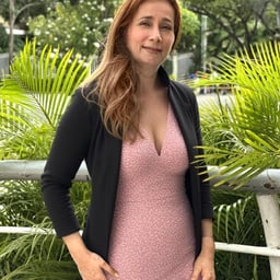 HND-577 I gathered all my friends together and forced them to shake their hips and gangbang me in the cowgirl position, impregnating my neighbor's gal.