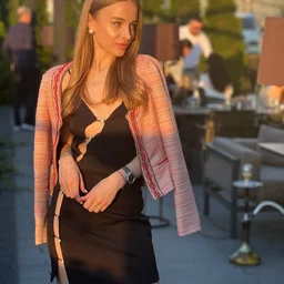 My mother and I had sex during pregnancy. Pretending that we were not related by blood, we indulged in preserving seeds.