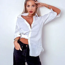 Graduated from K University this spring, enjoys Paco before getting a job