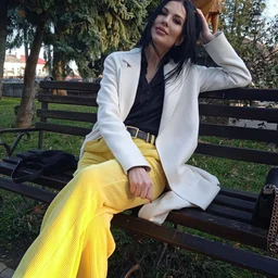 Arrogant young bitch Carter Cruise gets her poor butt hard assbanged