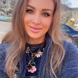 [Jingdong Pictures] A promiscuous woman rehabilitates herself and returns to the sea.