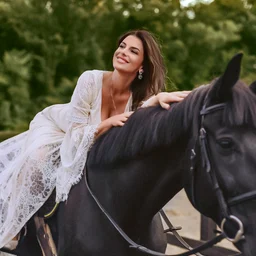 #极品白虎_The orgasm of masturbation keeps squirting, and the mango is also inserted!