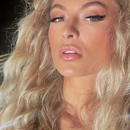 :The story of a boring salesman The story of a boring salesman