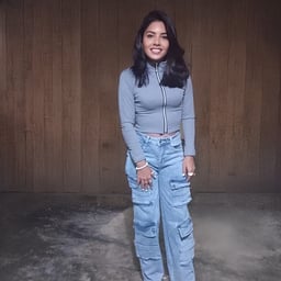 Athlete Hunter: Physical observation and creampie inside the stadium!