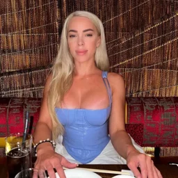 Tempting Black Panties and Stockings of an OL with Super Beautiful Legs Minami Ayaha DOKS-570-C