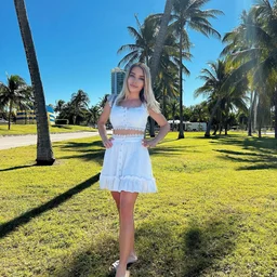 :On the road, I hooked up with a young woman with busty breasts who seemed very conservative. Unexpectedly, she suddenly turned into a girl when she got to bed. On the road, I hooked up with a young woman with busty breasts who seemed very conservative. Unexpectedly, she suddenly turned into a girl when she got to bed.