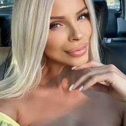 views:Kotori-chan is being ridden in a maid costume. Kotori-chan is being ridden in a maid costume.