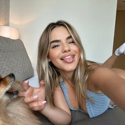 A former gymnast and college girl with an attractive butt