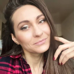 SSNI-664 A greasy middle-aged man crotches his legs and shakes his big ass while covered in sweat and juice. Yumion On