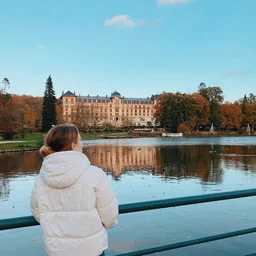 There's a Taiwanese girl sitting at the bar who looks very naughty.